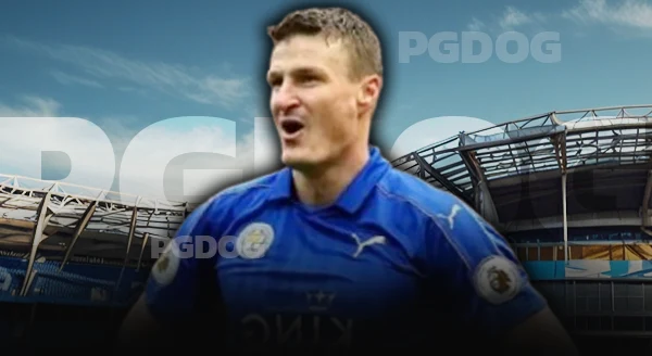 โรเบิร์ต ฮูธ อดีตกองหลัง